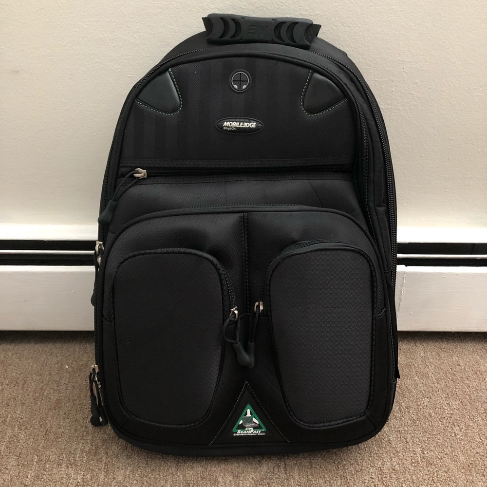 Mobile Edge Black Laptop Case